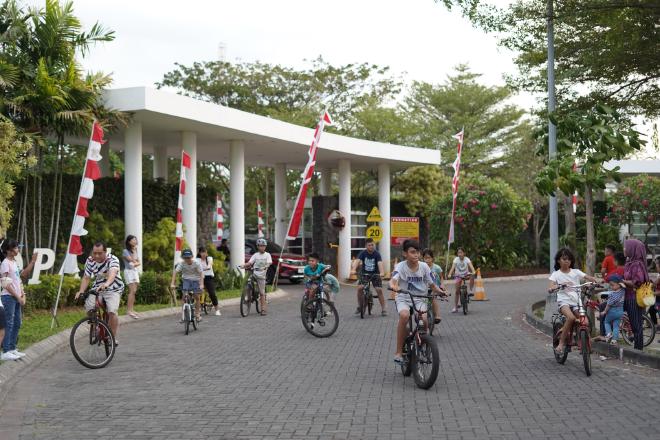 Merdeka Games - Lomba Sepeda Lambat